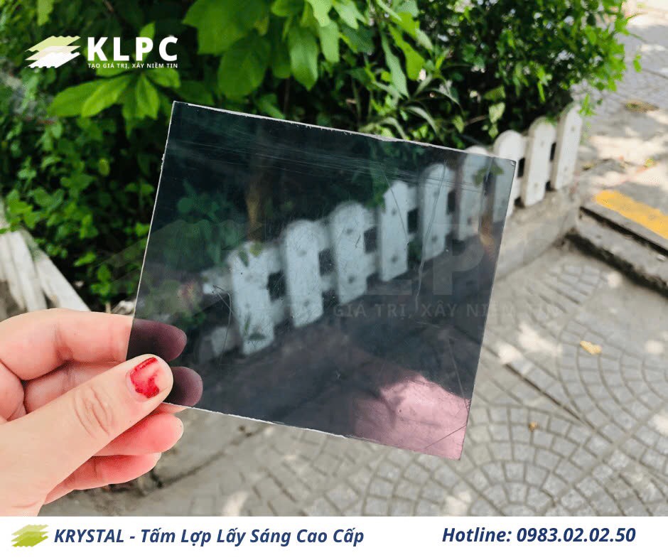 Tấm poly đặc xám khói - Công Ty TNHH Klcorp